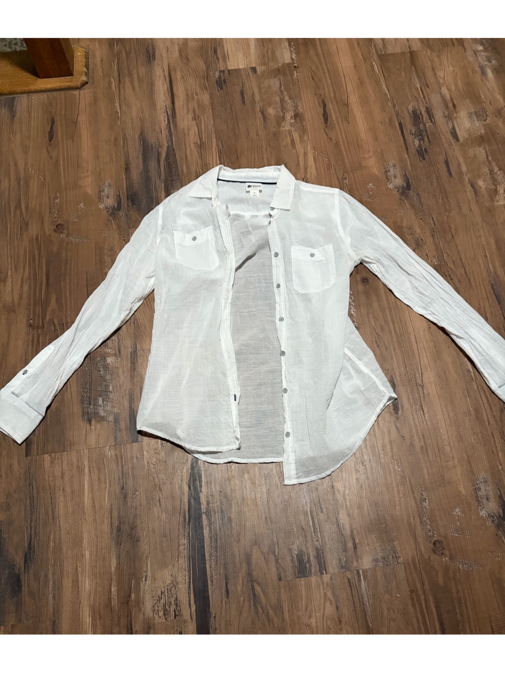 STYLUS White Button-Front Shirt with Black Trim